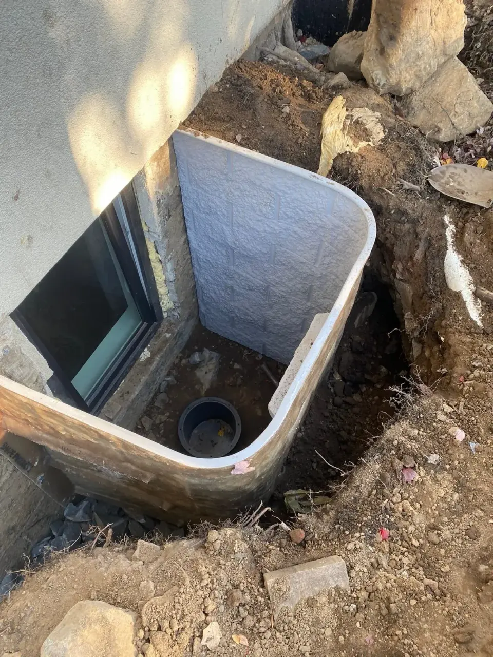Interior perimeter drain and sump keeping a Bergen County NJ basement dry